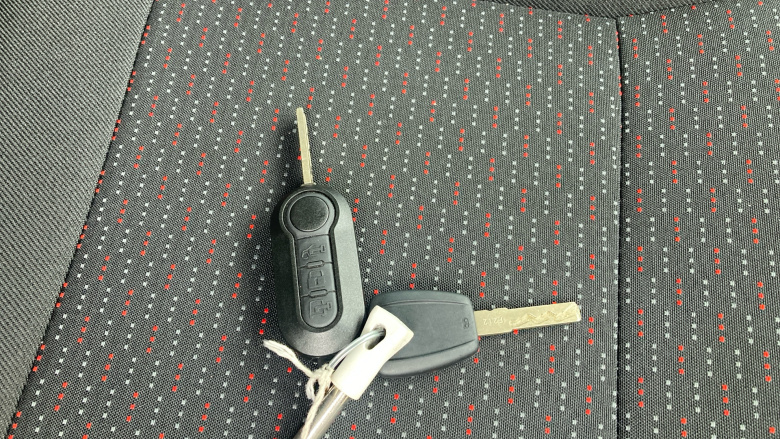 Vauxhall Movano 3500 L2 Diesel Fwd 2.2 Turbo D 140ps H2 Van Prime